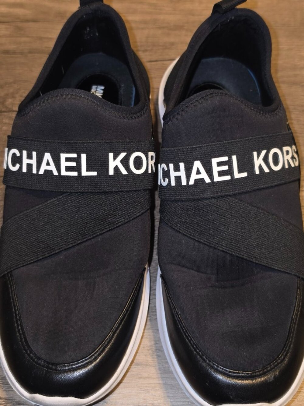 Michael Kors Black Slip‑On Logo Band Sneakers – Women’s 7.5